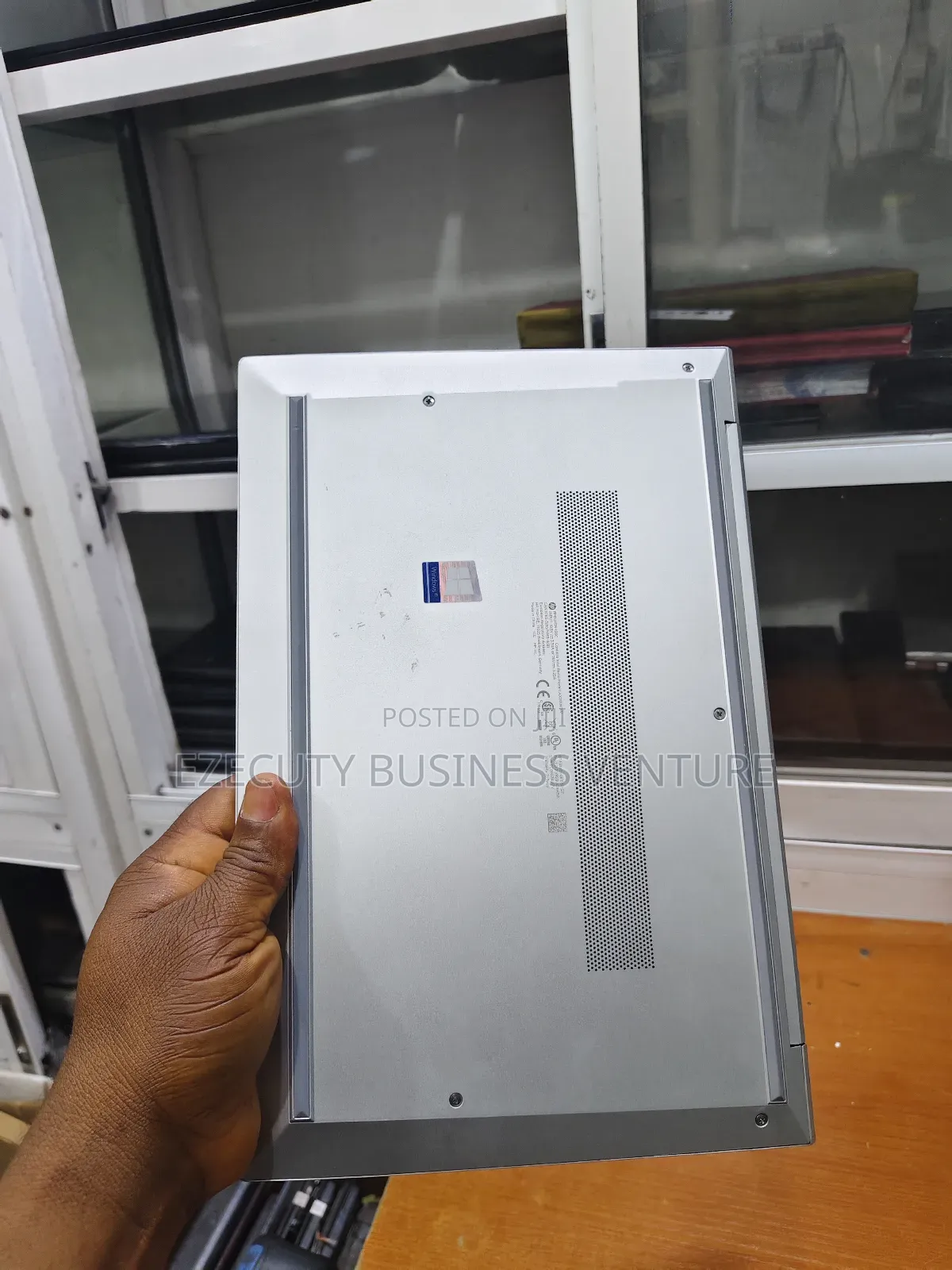 Laptop HP EliteBook 830 G7 16GB Intel Core I7 SSD 256GB
