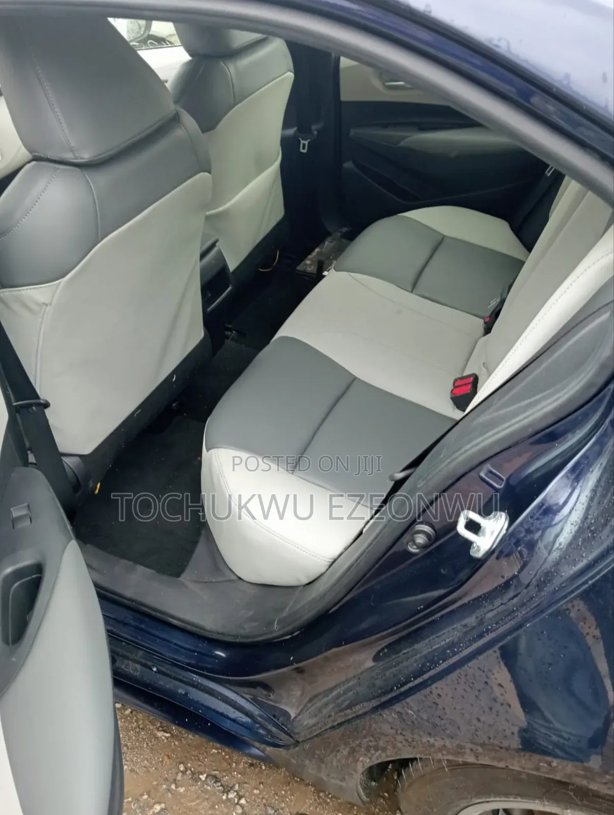 Toyota Corolla LE 2021 Blue