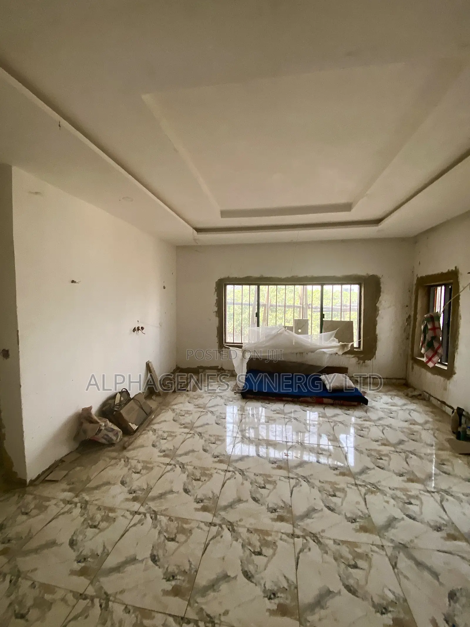 5bdrm Townhouse/Terrace in Life Camp for sale