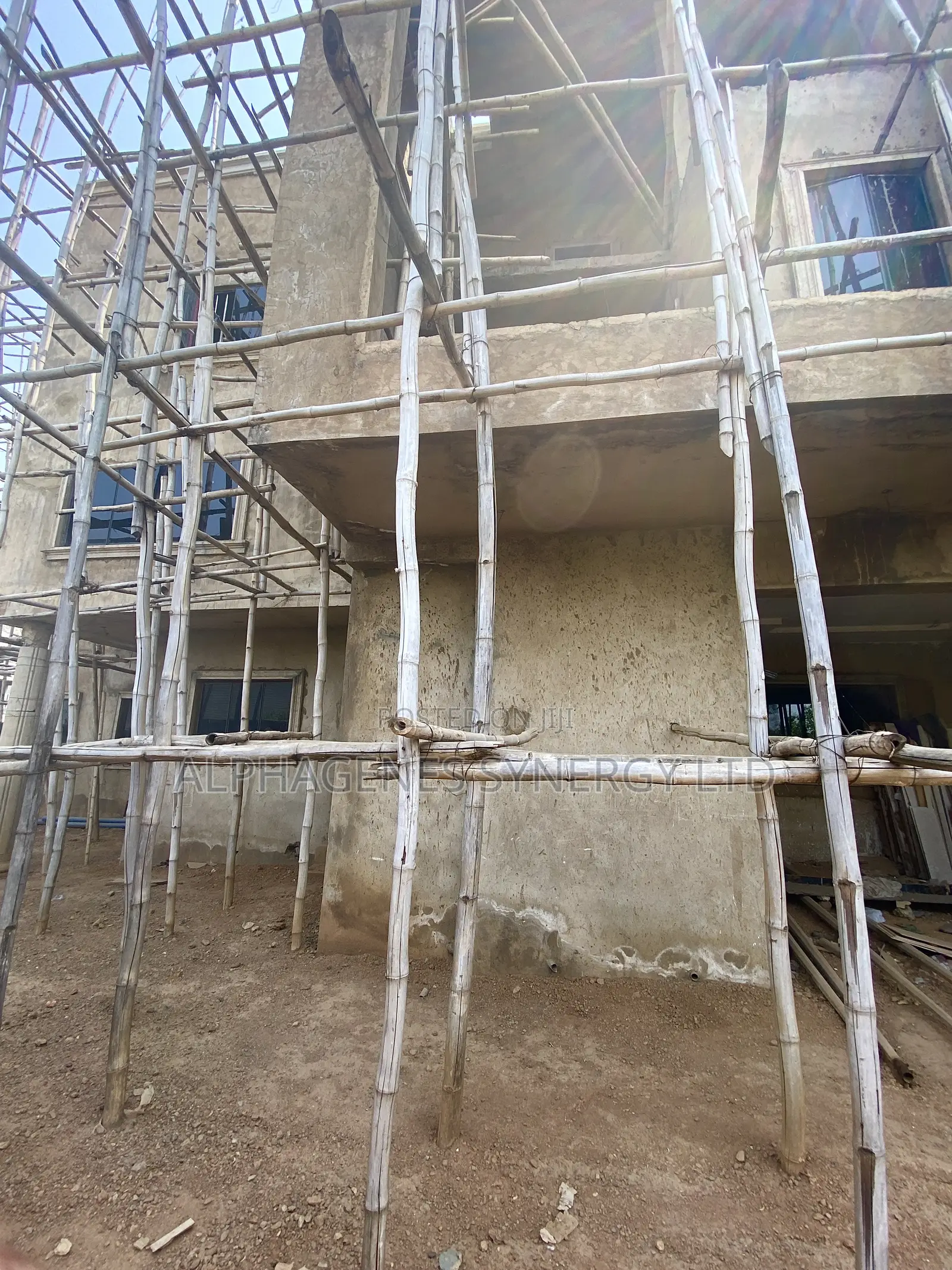5bdrm Townhouse/Terrace in Life Camp for sale