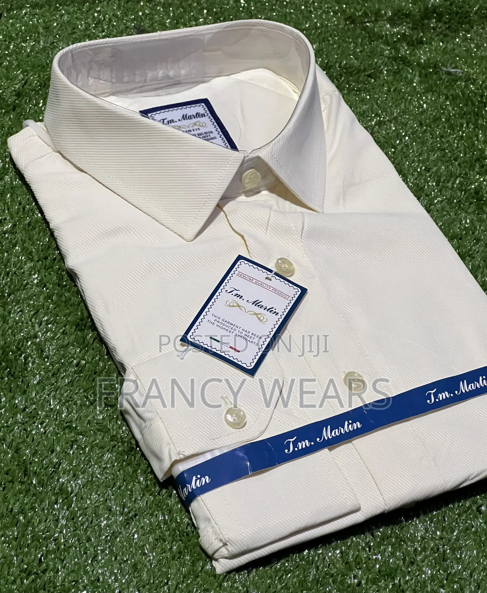 Good Quality Men's Shirts Office Shirts Available in Sizes