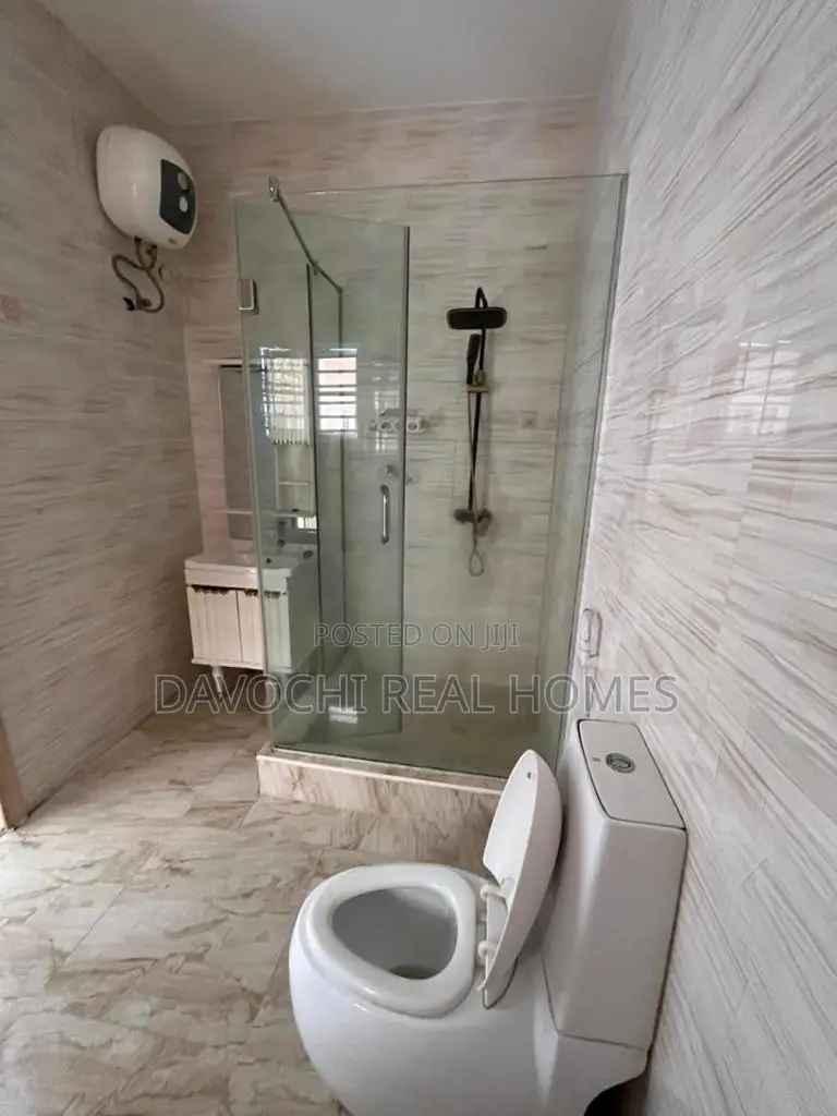 4bdrm Duplex in Orchid Road, Lekki for rent