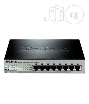 DES‐1210 Dlink 8port Poe Switch