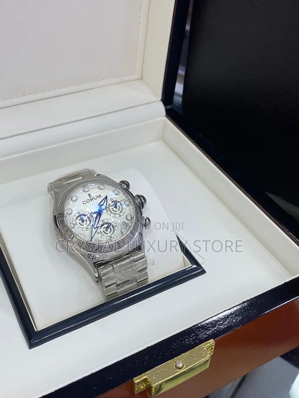 Corum Quality Luxury Men Chain Strap Wristwatch