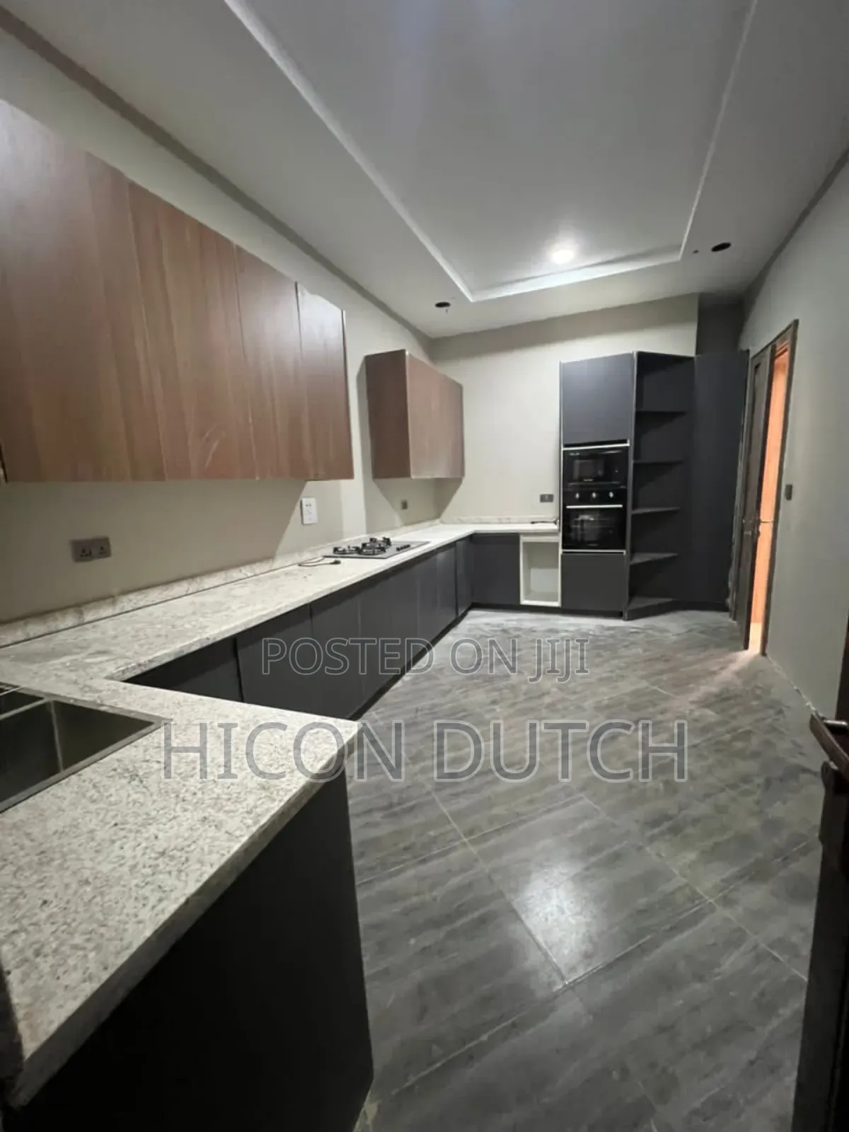 5bdrm Townhouse / Terrace in Dawaki for rent
