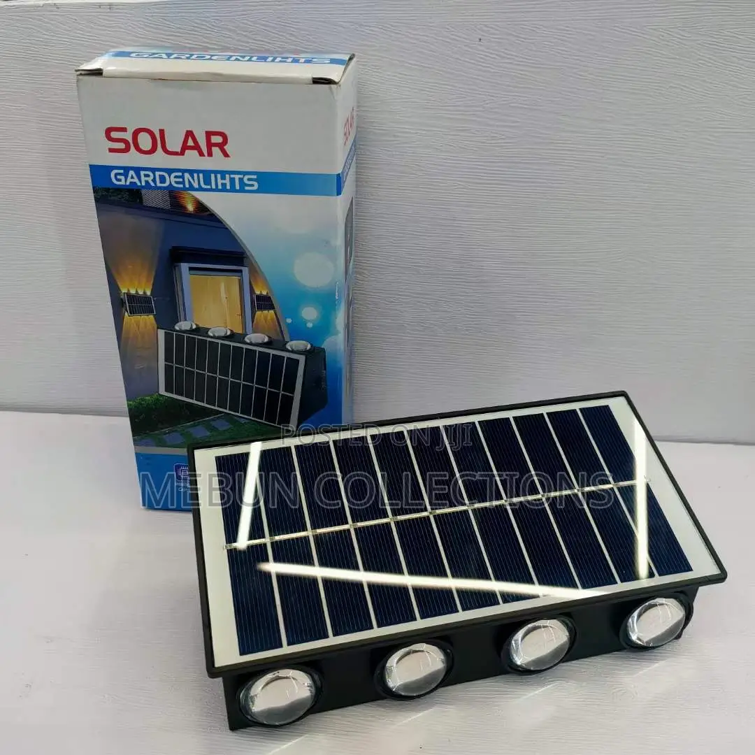 4 Bulb Solar Outdoor Light/ Solar Light