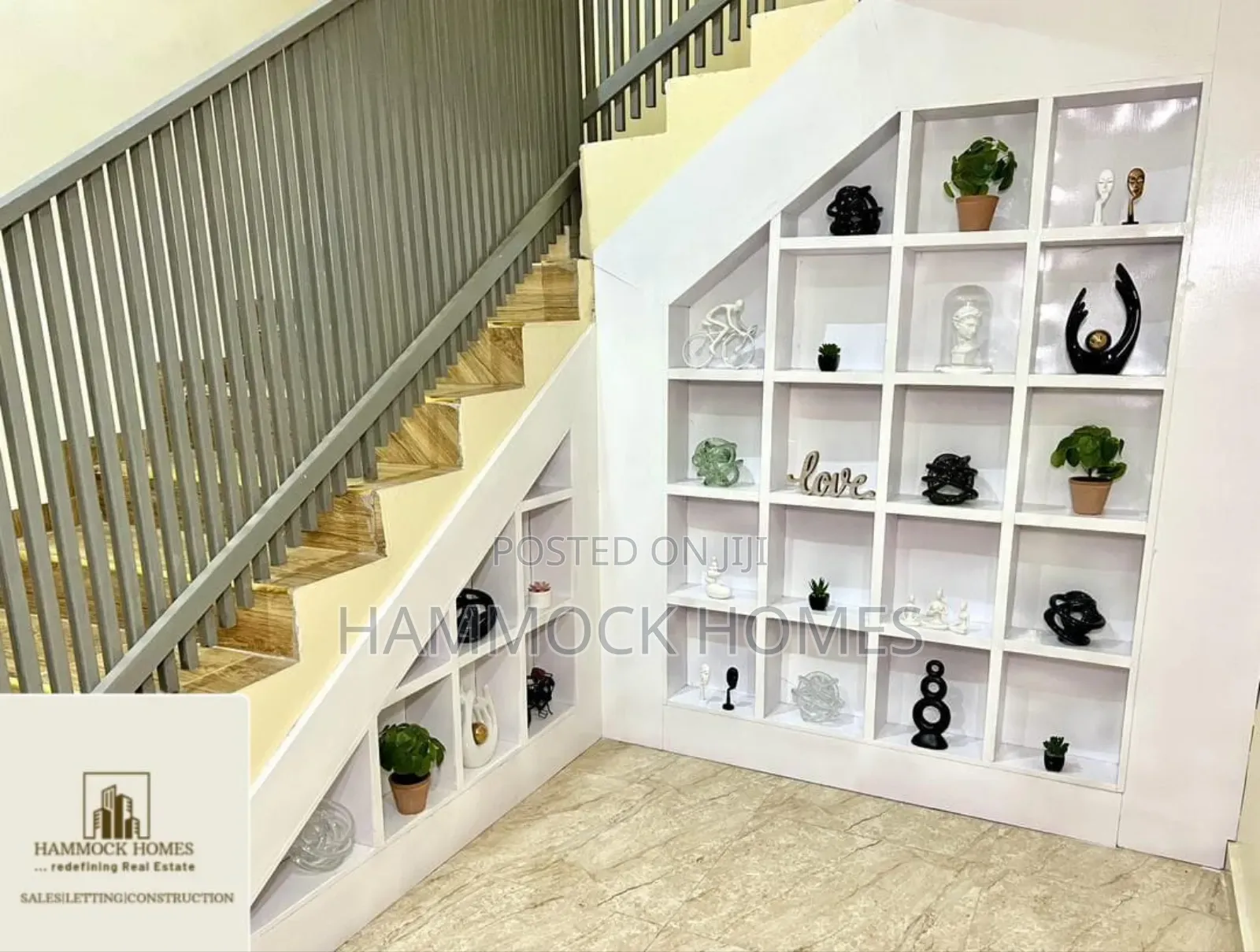 Furnished 4bdrm Duplex in S&T Estate, Jericho for sale