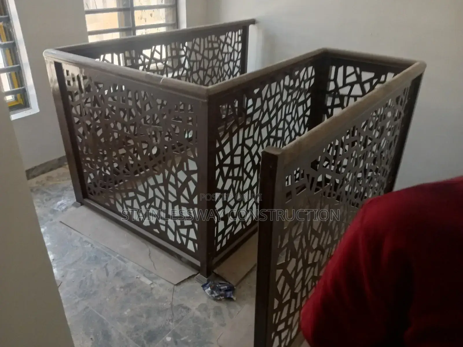 Point Laser Handrails