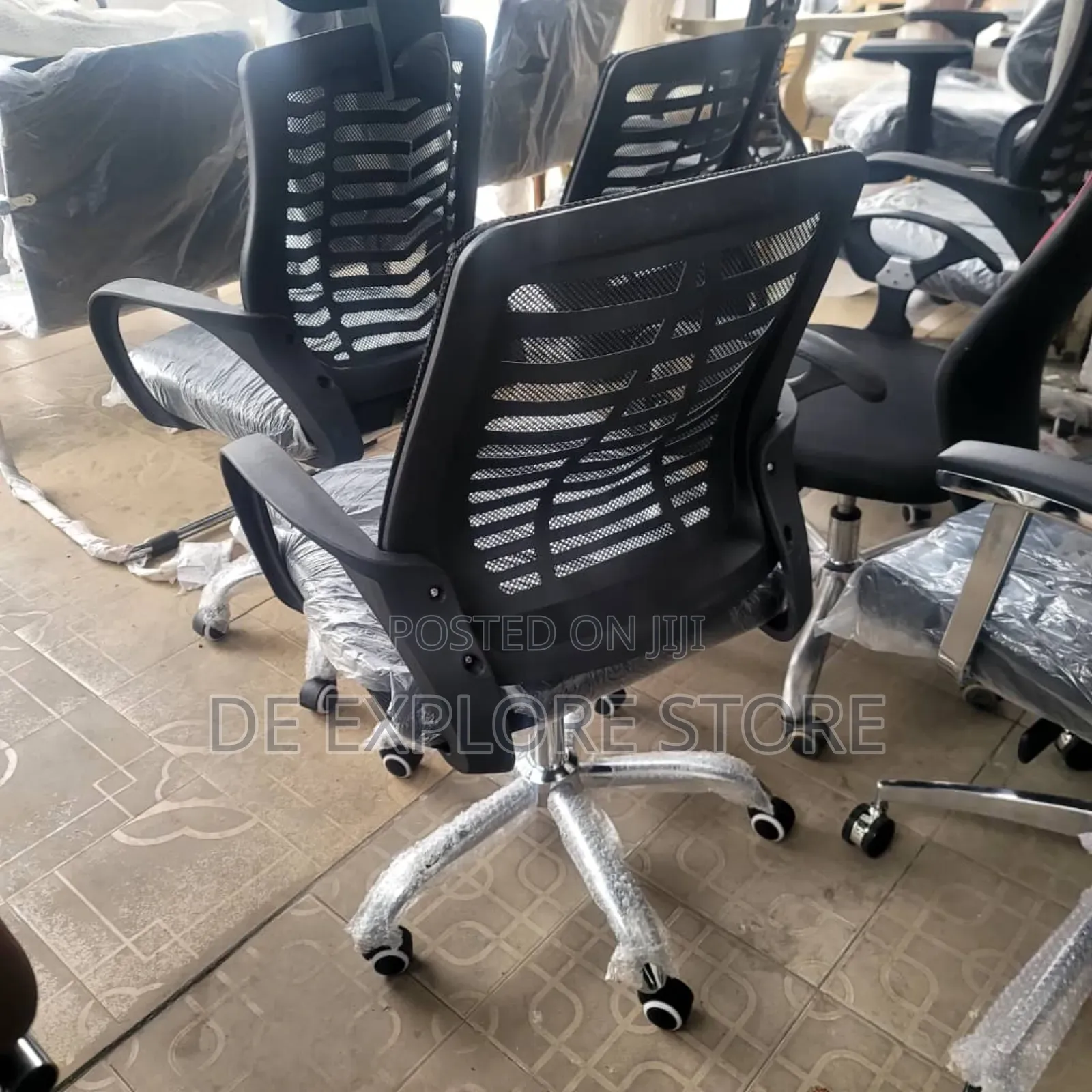 Office Chair With Swivel
