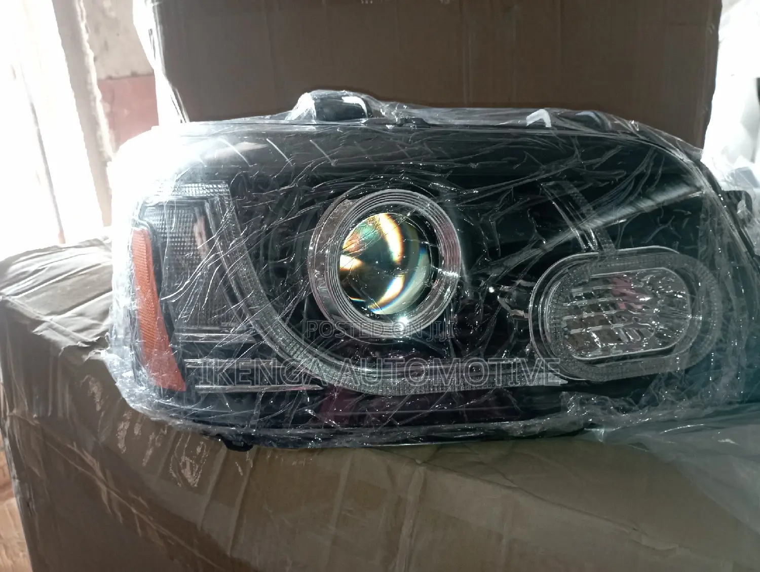 Upgrading Headlight Toyota Highlander 2005