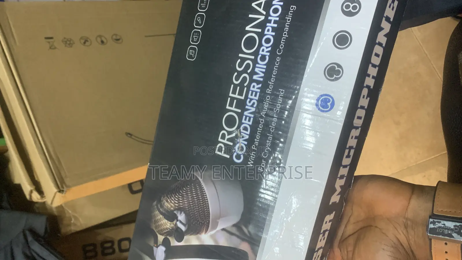 Studio Condenser Microphone With Filter Sound Card and Stand
