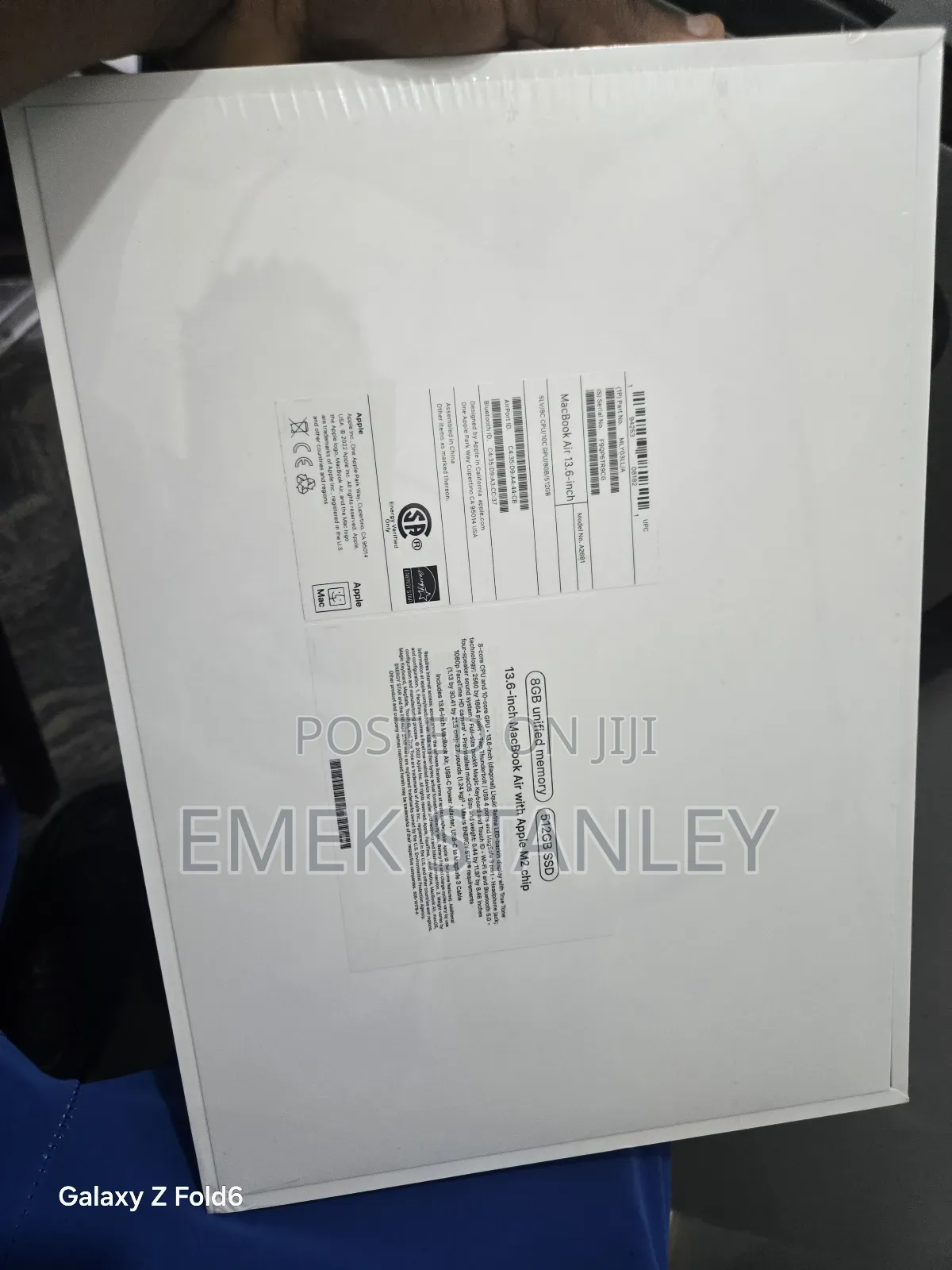 New Laptop Apple MacBook Air 2022 M2 8GB Apple M2 SSD 256GB