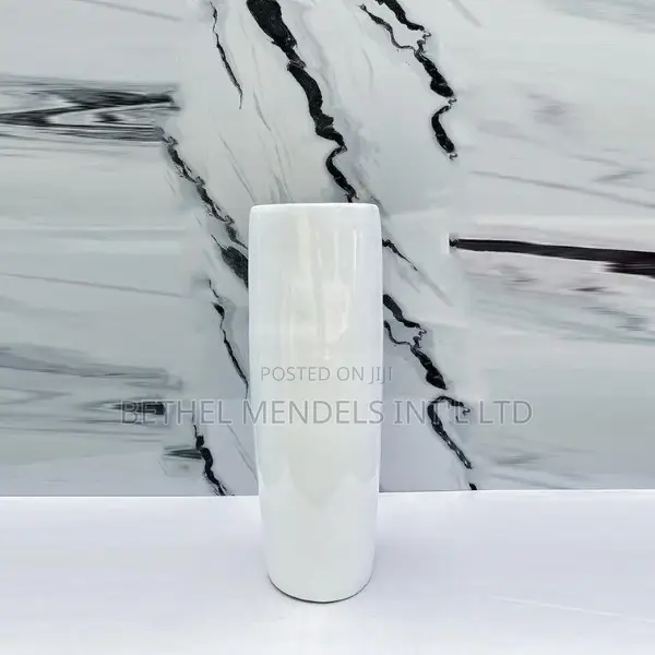 Fiberglass Decorative Idia Face Vase (Height:90cm)