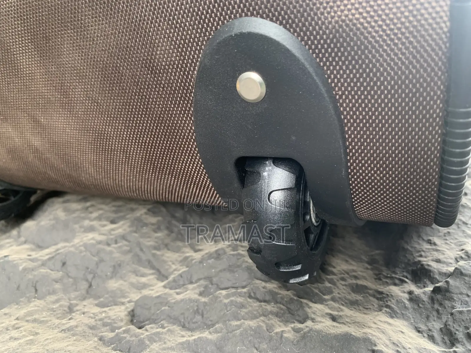 Large Omaya Black Duffle Back With Wheels