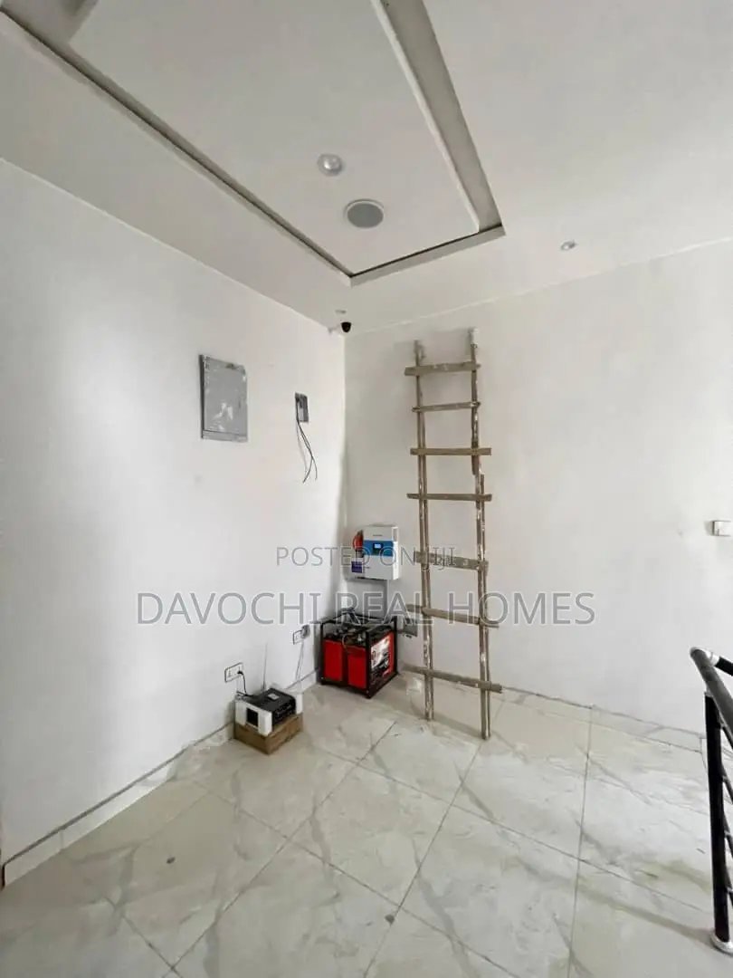 2bdrm Duplex in Ikota, Lekki for sale