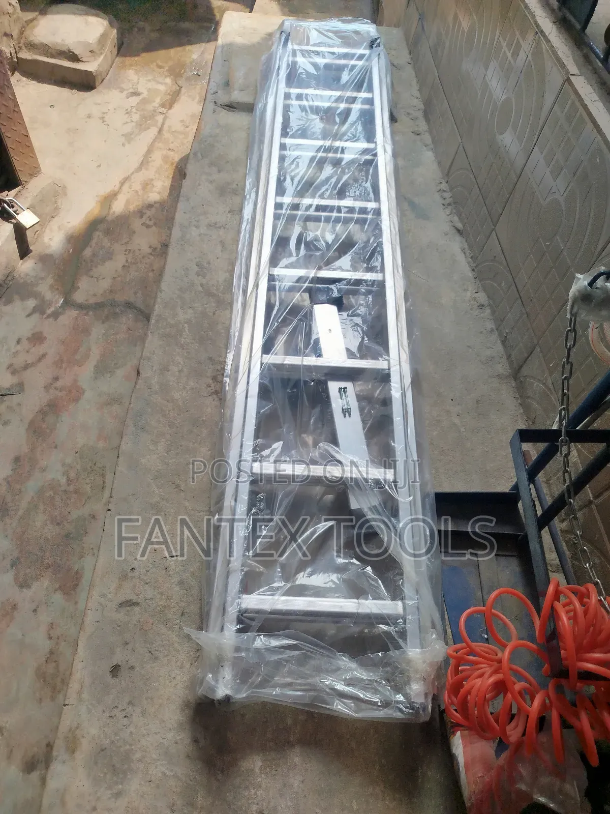 Aluminium Extension Ladder 8*2.