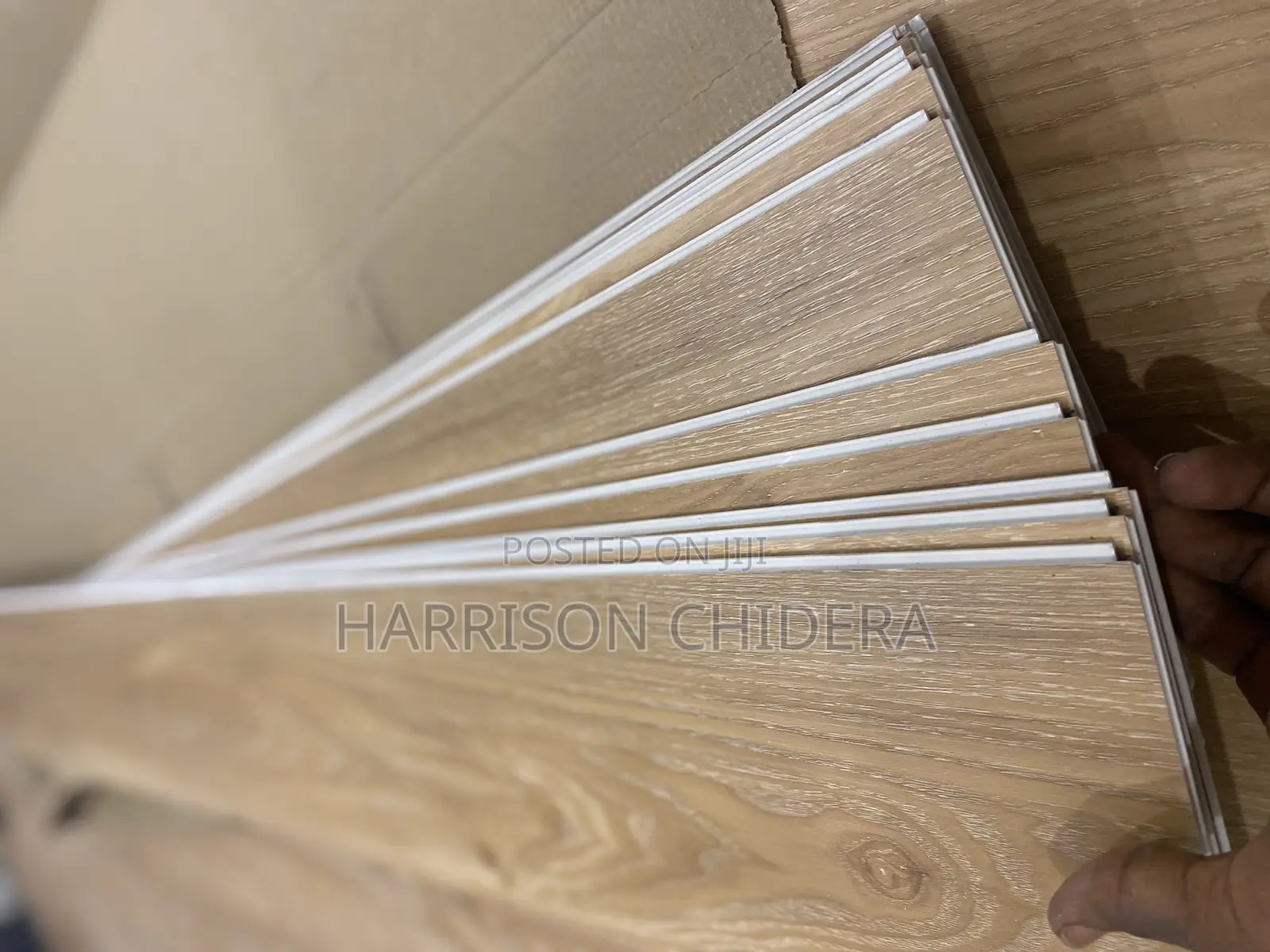 American Luxurious Laminate Flooring Installation