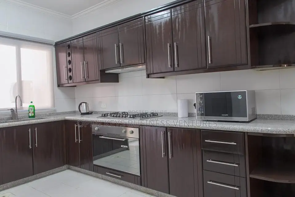 Furnished 3bdrm Apartment in 5Th Floor Mason, Gerard Road for sale