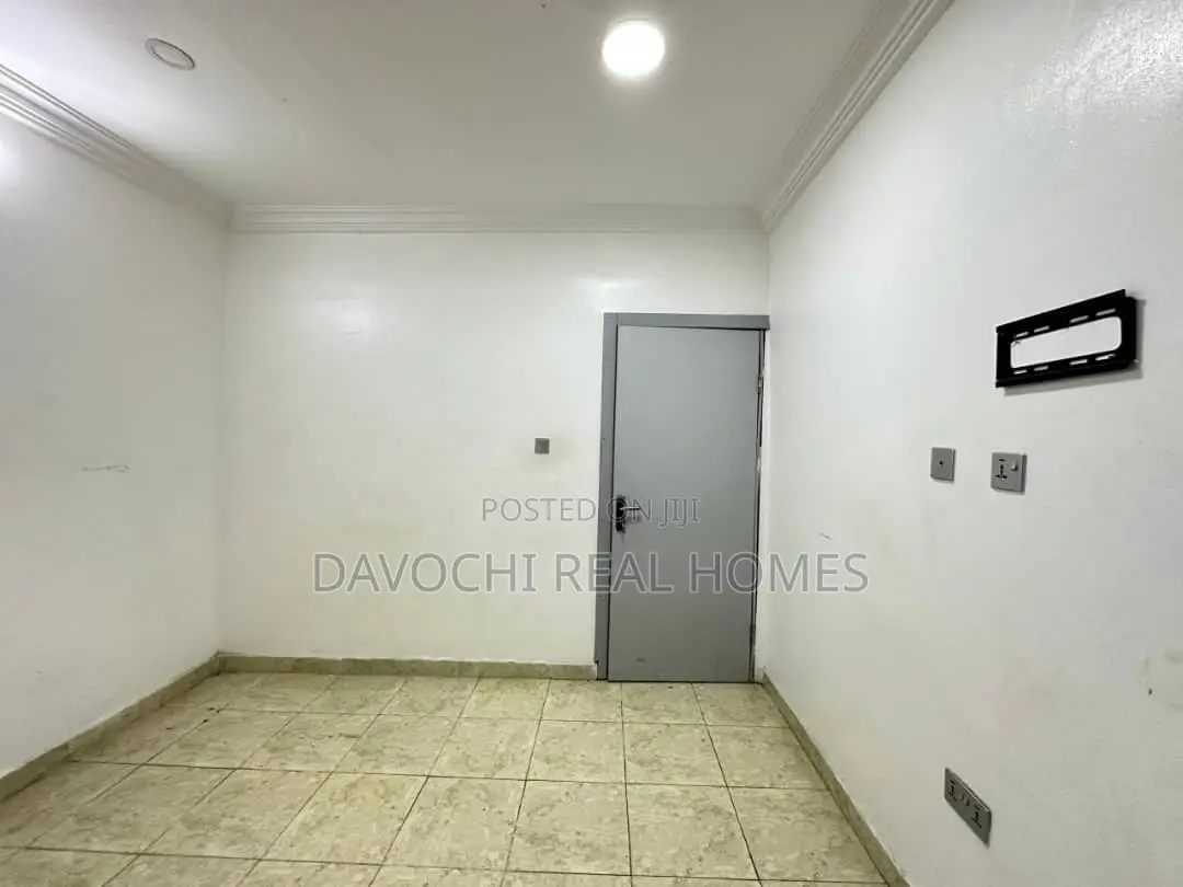 Furnished 2bdrm Apartment in Conservative Road, for rent