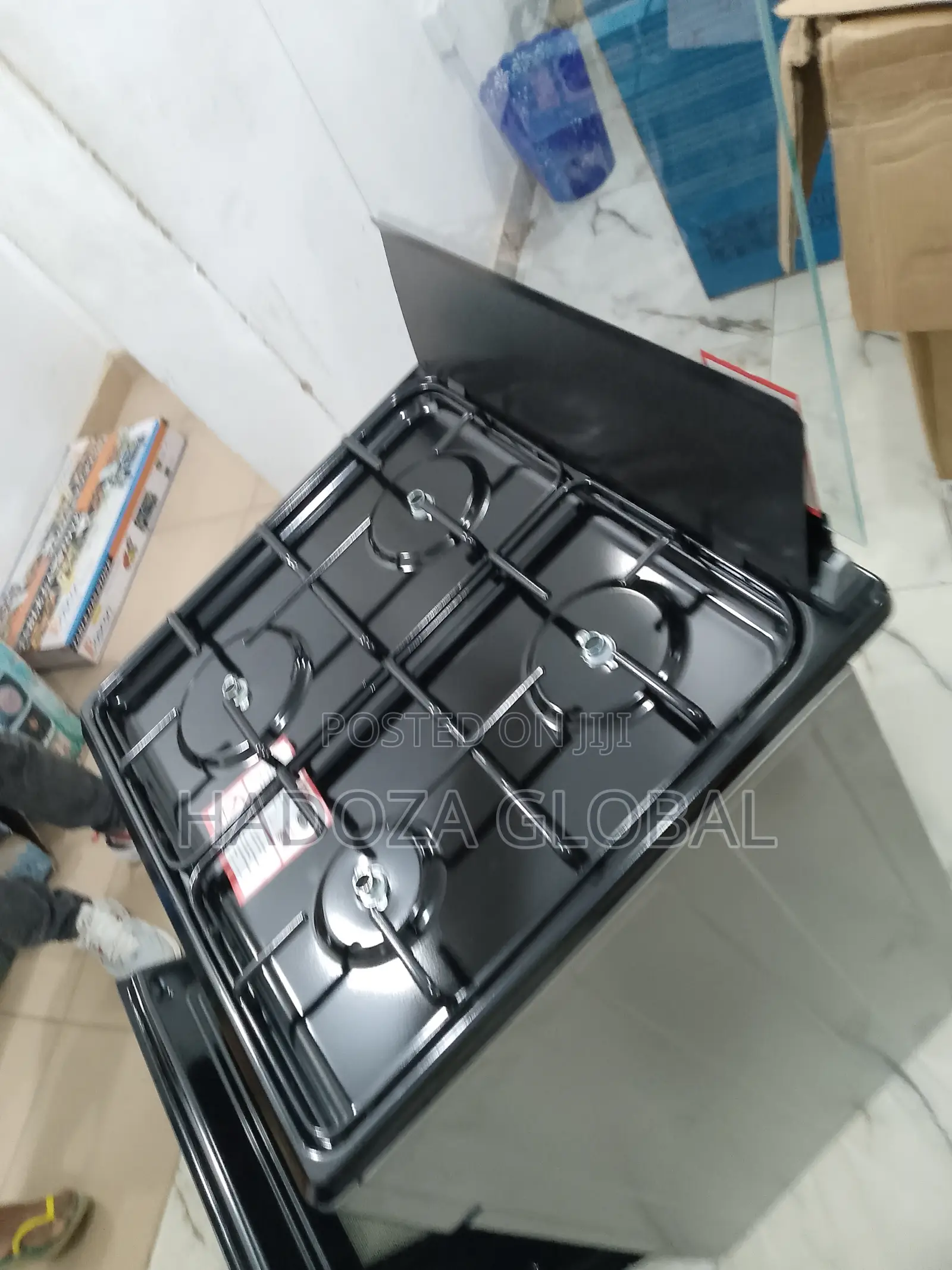 Bake and Cook With Maxi Gas Cooker