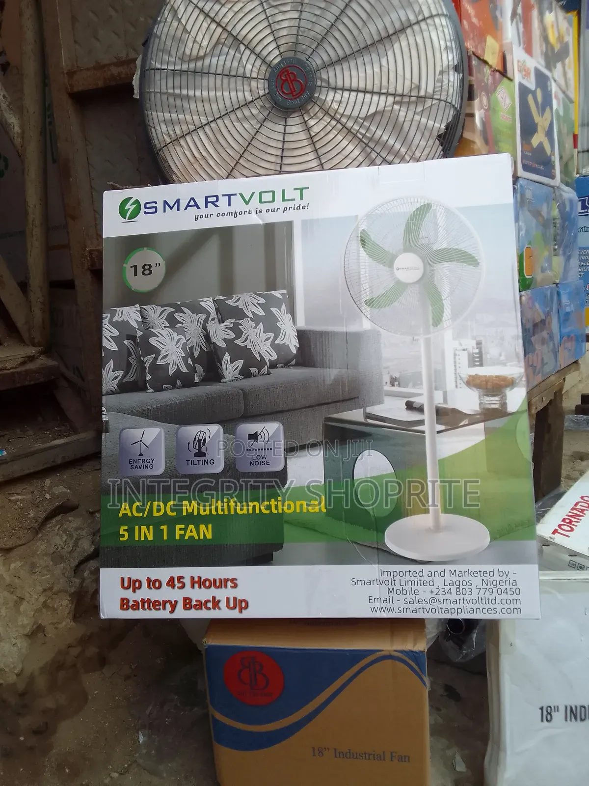 Smartvolt 18" Rechargeable 5 in 1 Fan