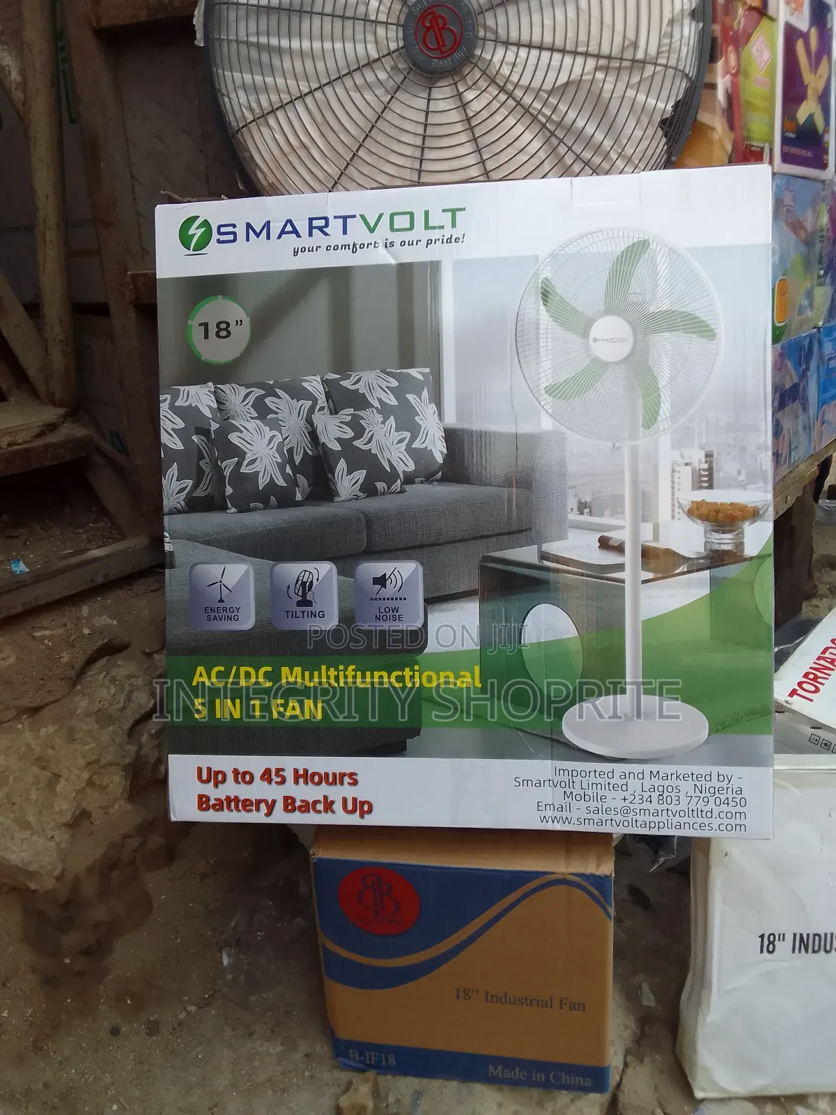 Smartvolt 18" Rechargeable 5 in 1 Fan