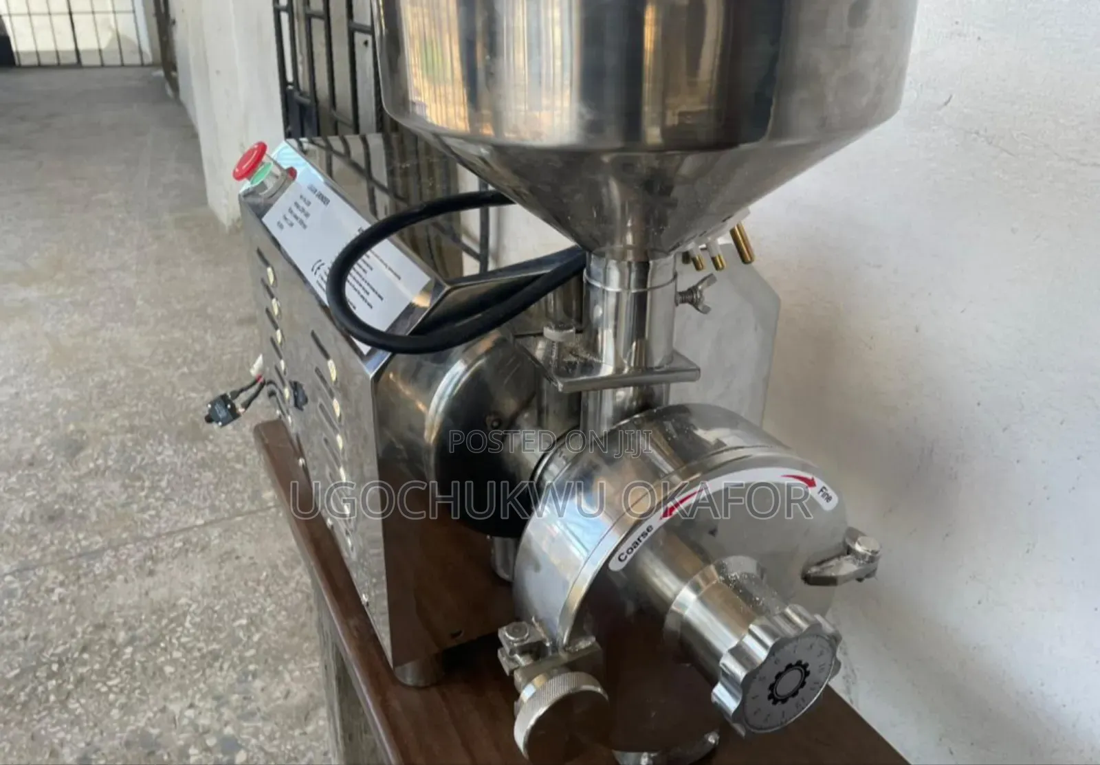 Powder Grinding Machine