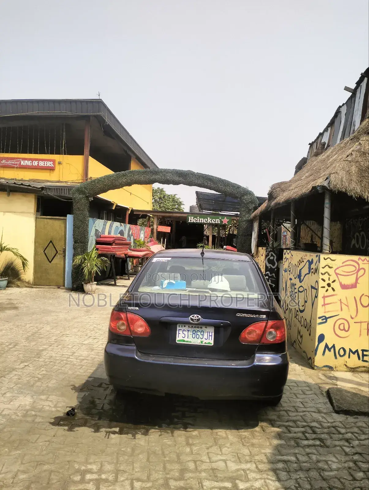 Executive 7rooms Hotel and Lounge Along the Major Road