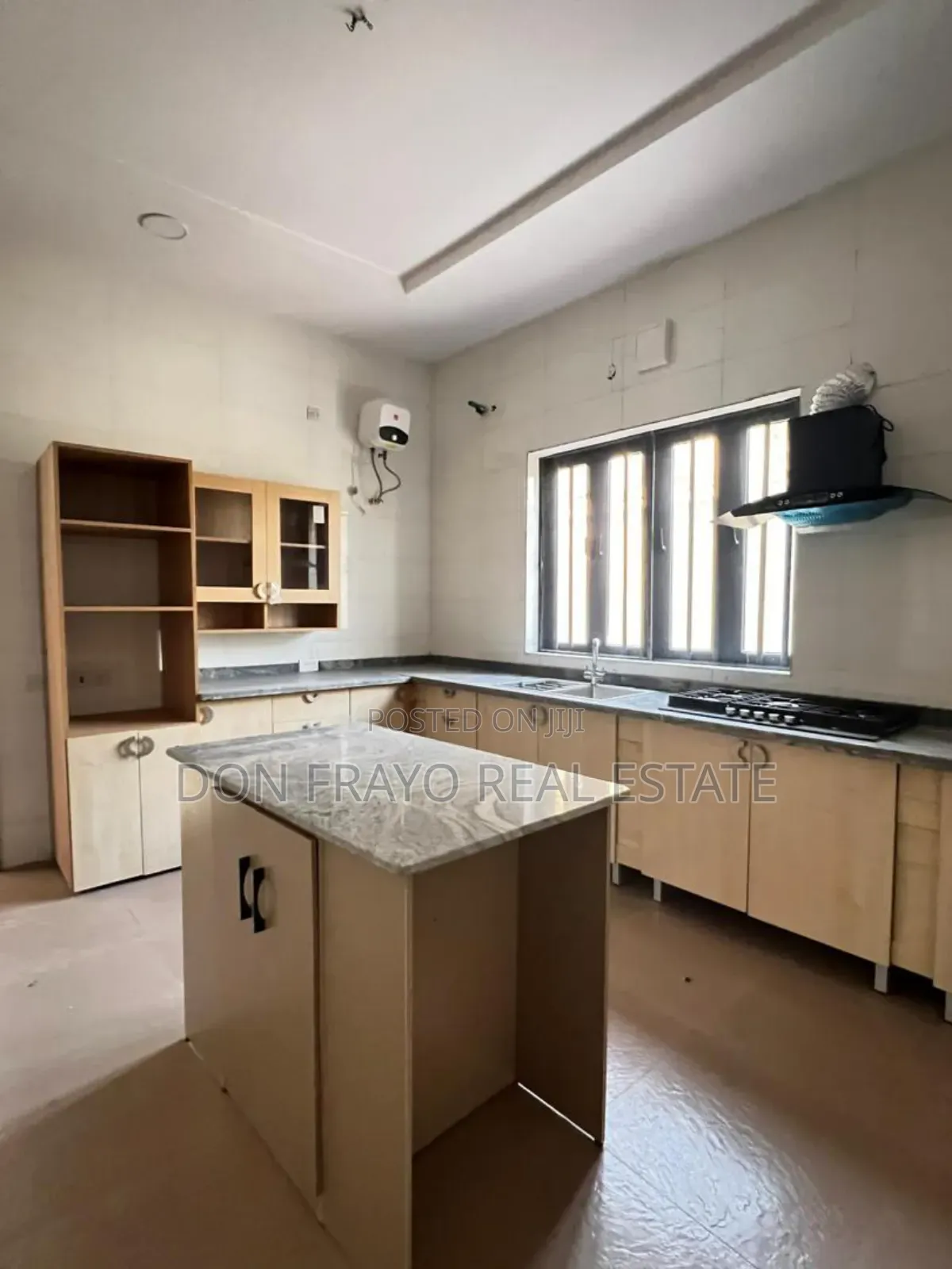 4bdrm Duplex in Plantation Estate, Oluyole for sale