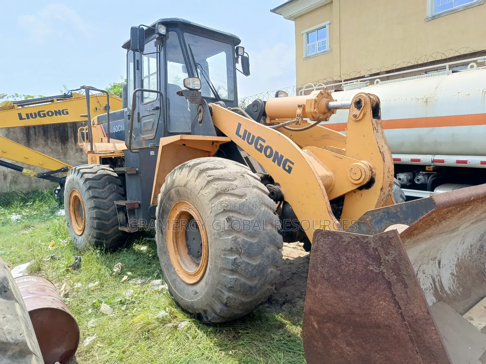 Foreign Used Tokunbo Liugong Payloader Cg856h Below 2000hrs