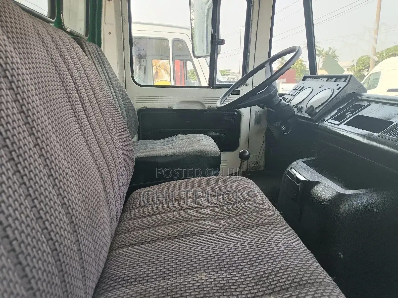 Mercedes Benz 608 Container Body Truck