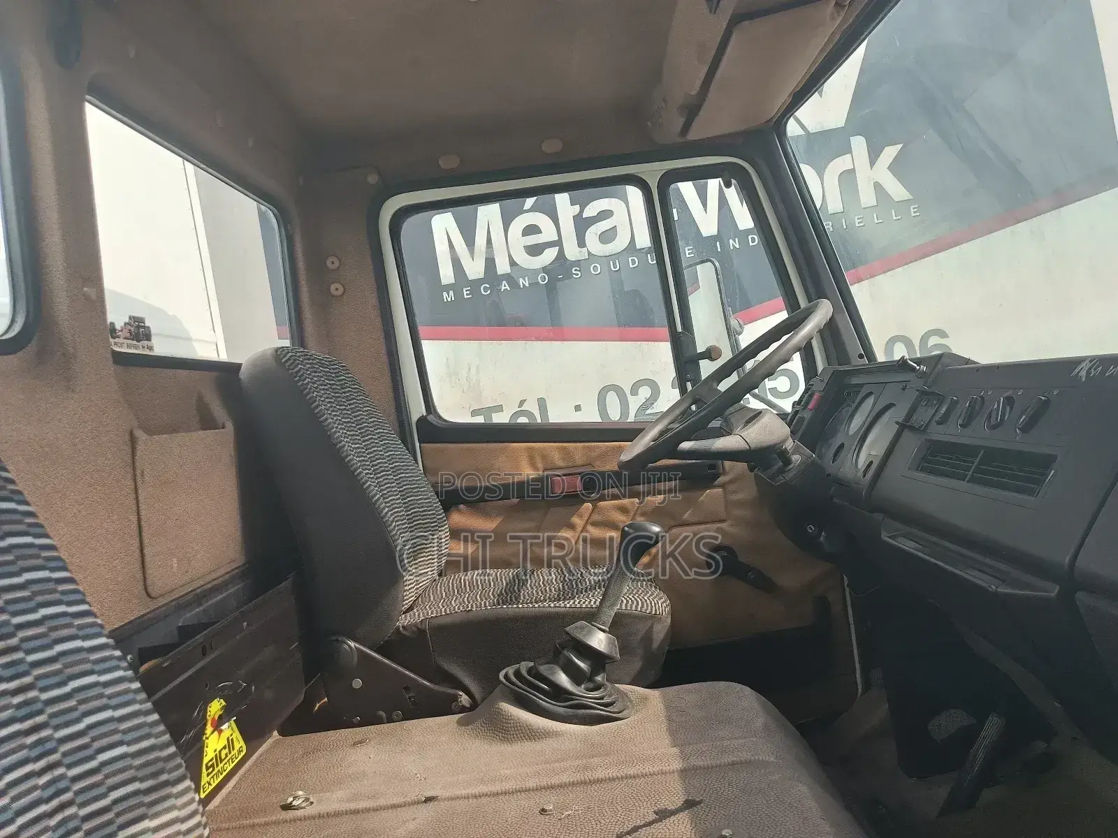 Mercedes Benz 814 Cargo Truck 2000 White