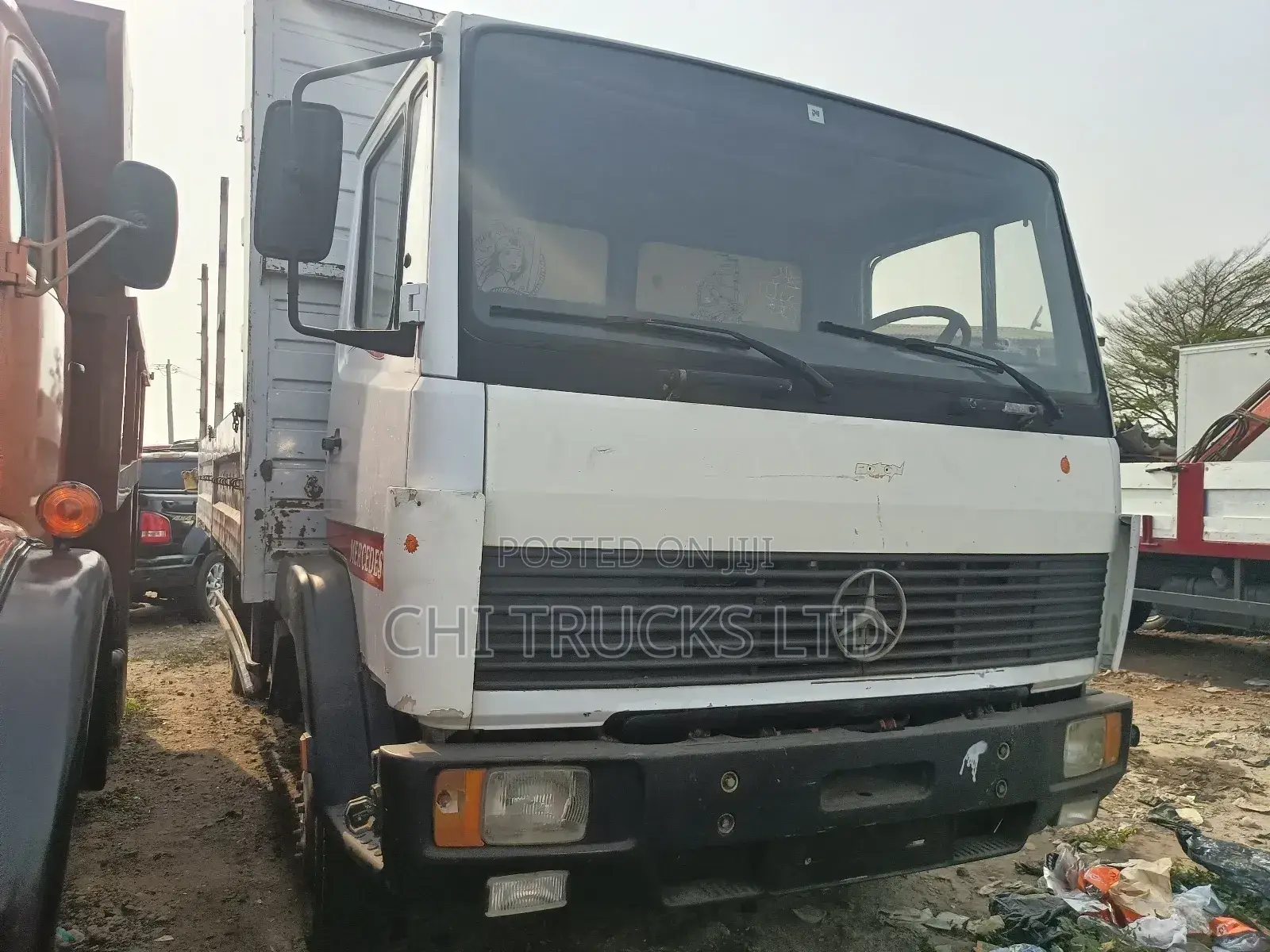 Mercedes Benz 814 German Pickup Truck
