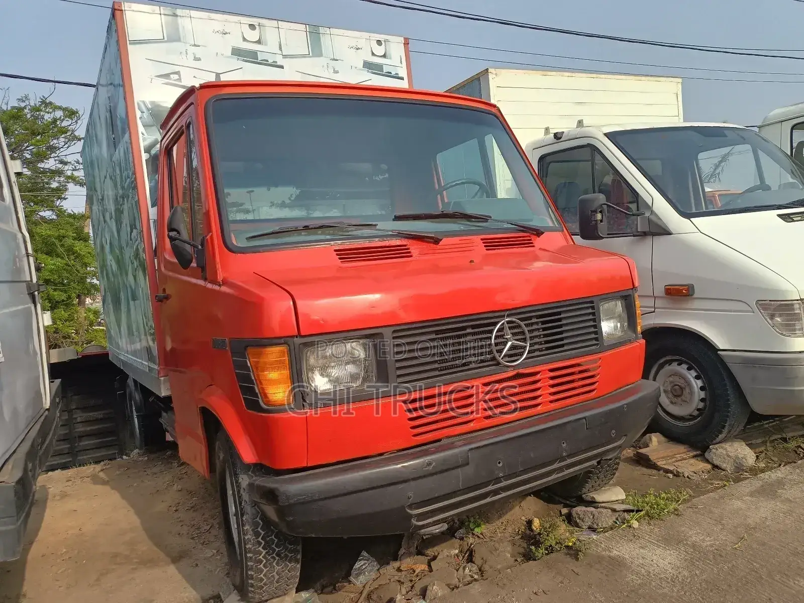 Mercedes Benz 307 Mini Truck