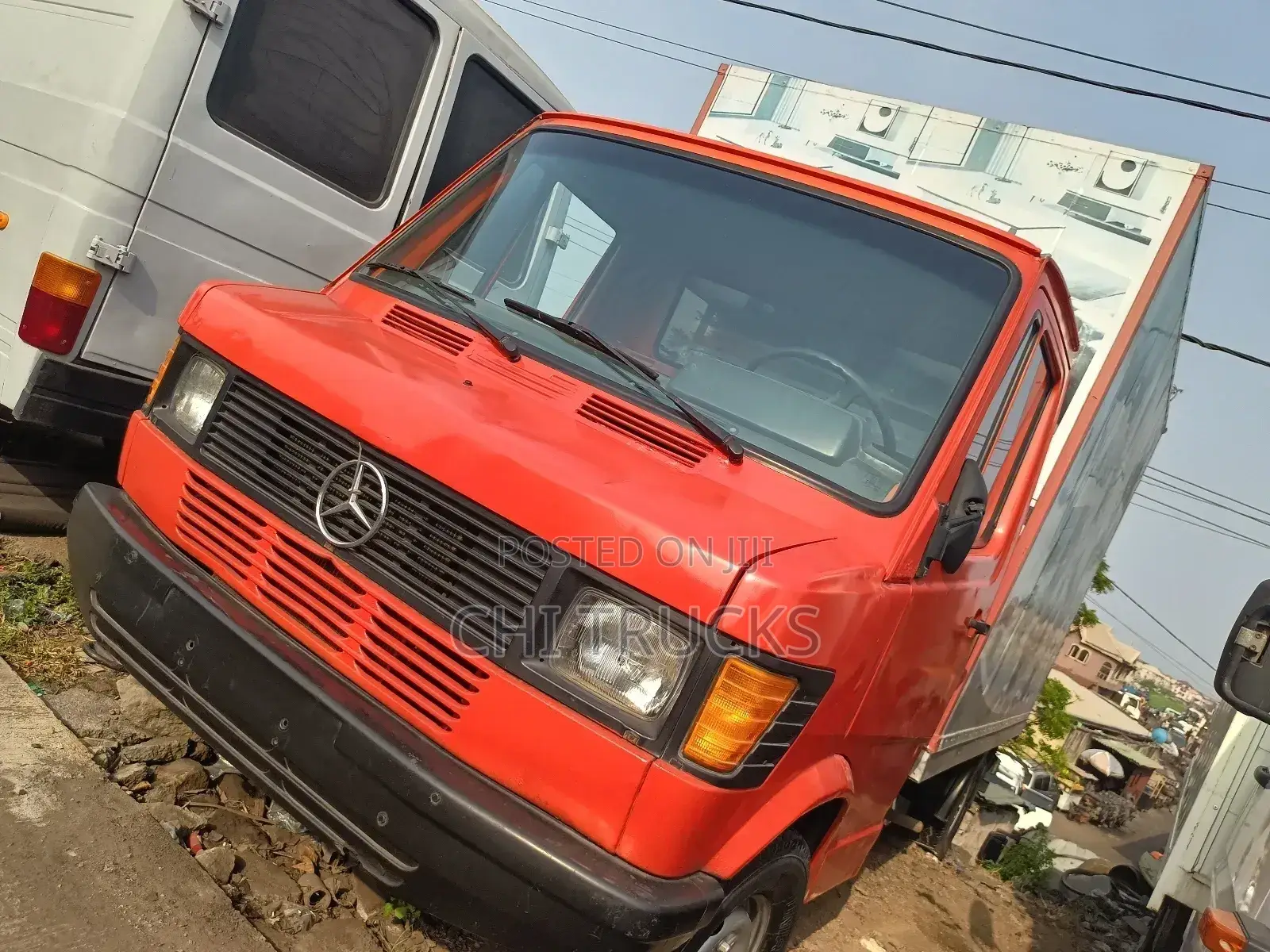 Mercedes Benz 307 Mini Truck