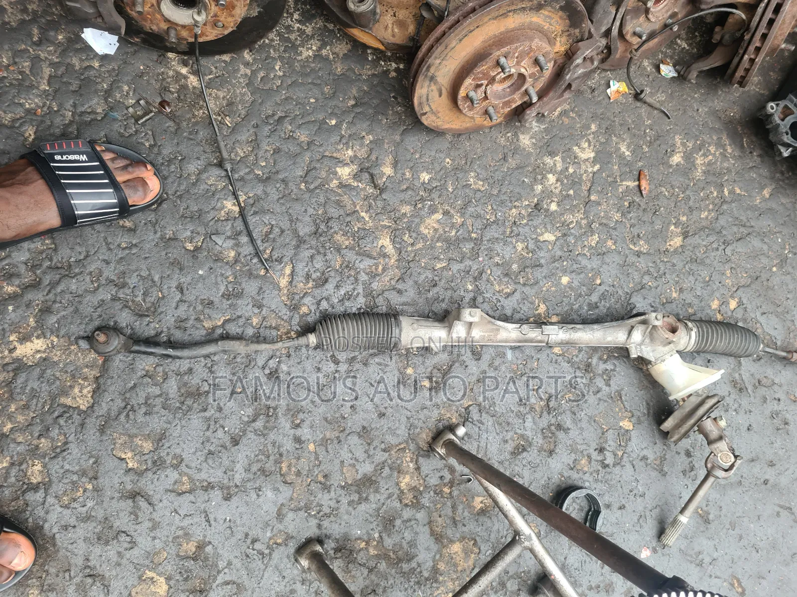 Nissan Versa Steering Rack 2008