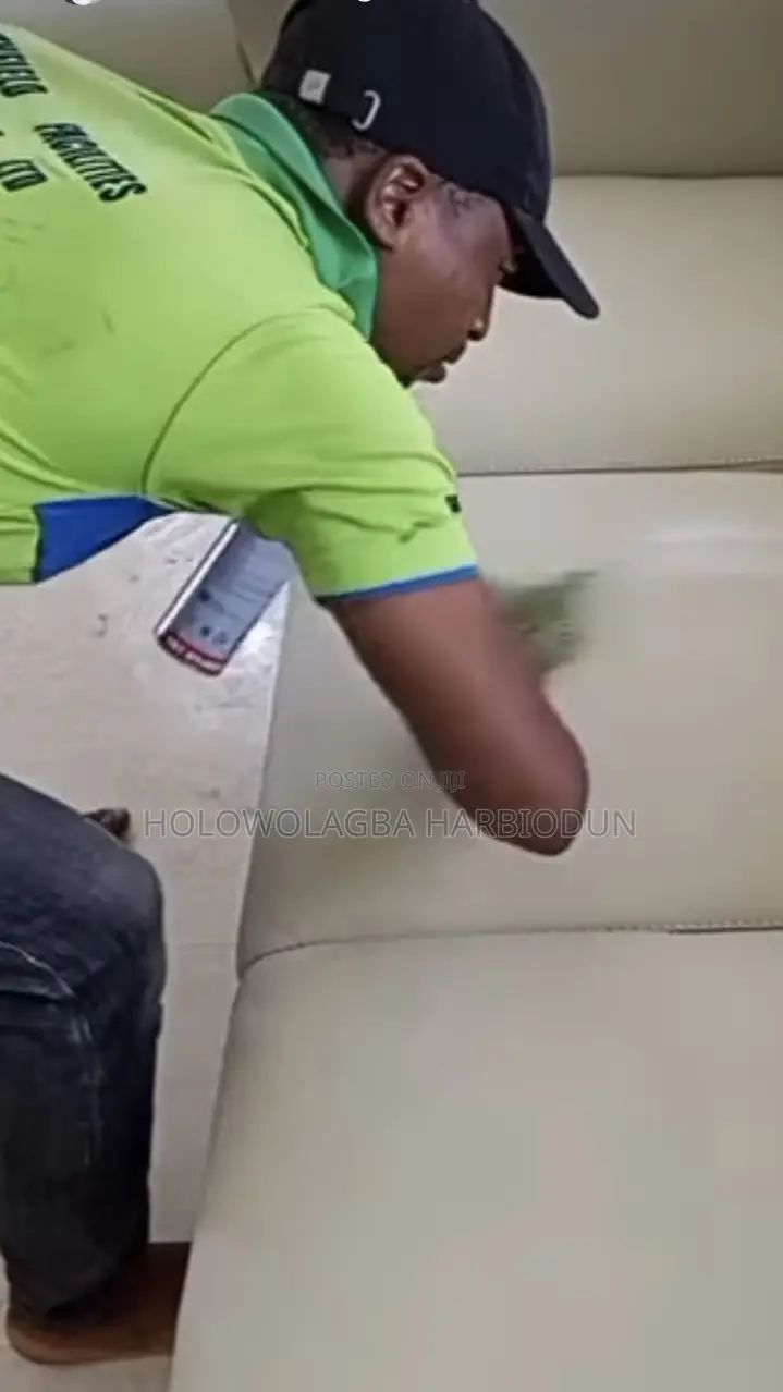 Squeaky Cleaning,Upholstery And Fumigation Services