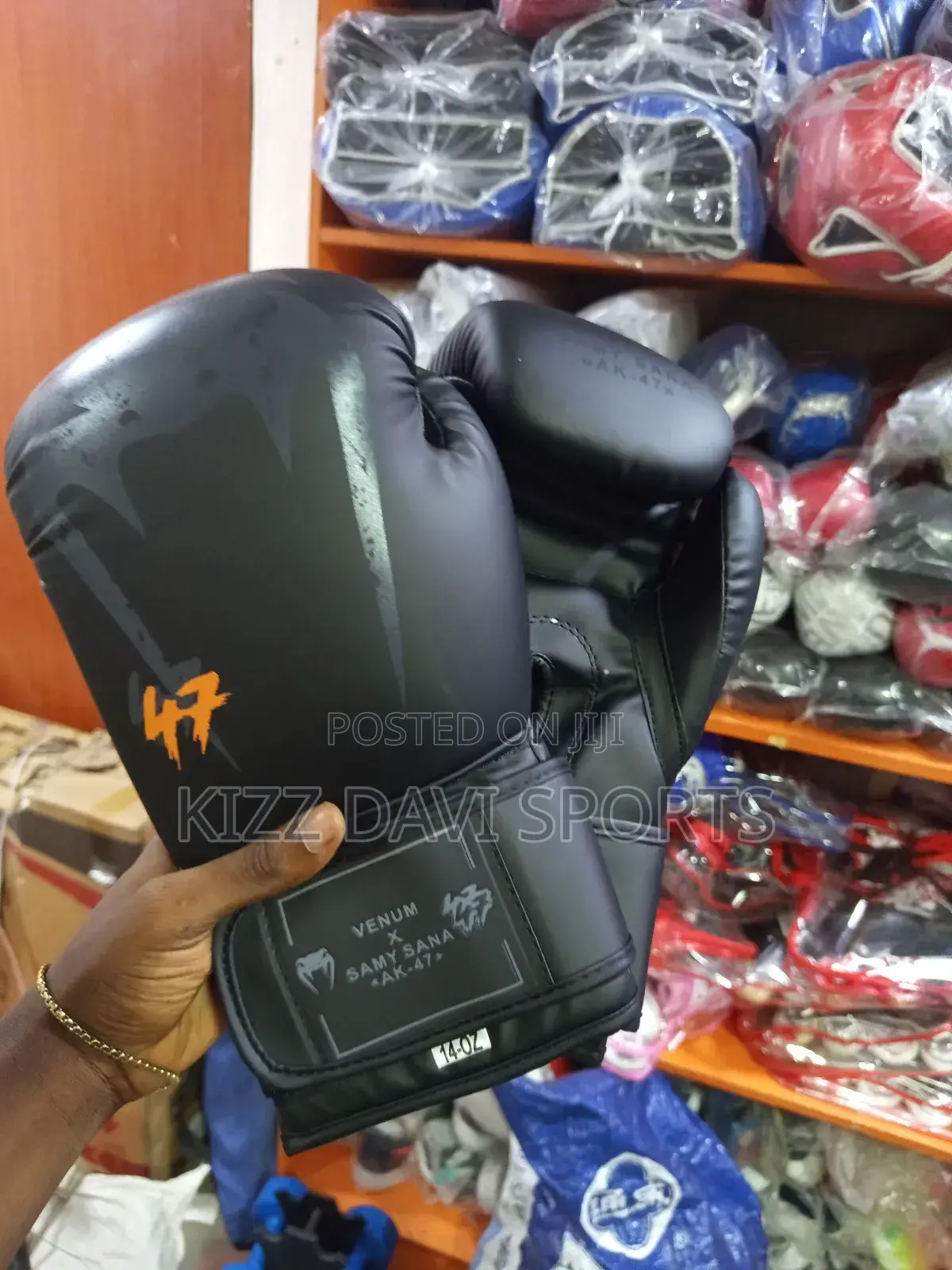 Boxing Gloves Venum Good Quality