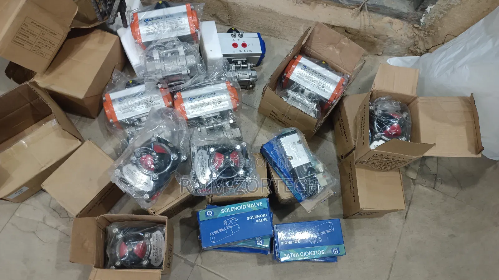 Actuator Valve With Box Control and Solenoid Valve