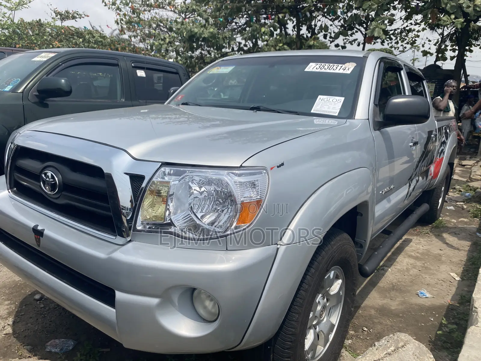 Toyota Tacoma 2009 Silver