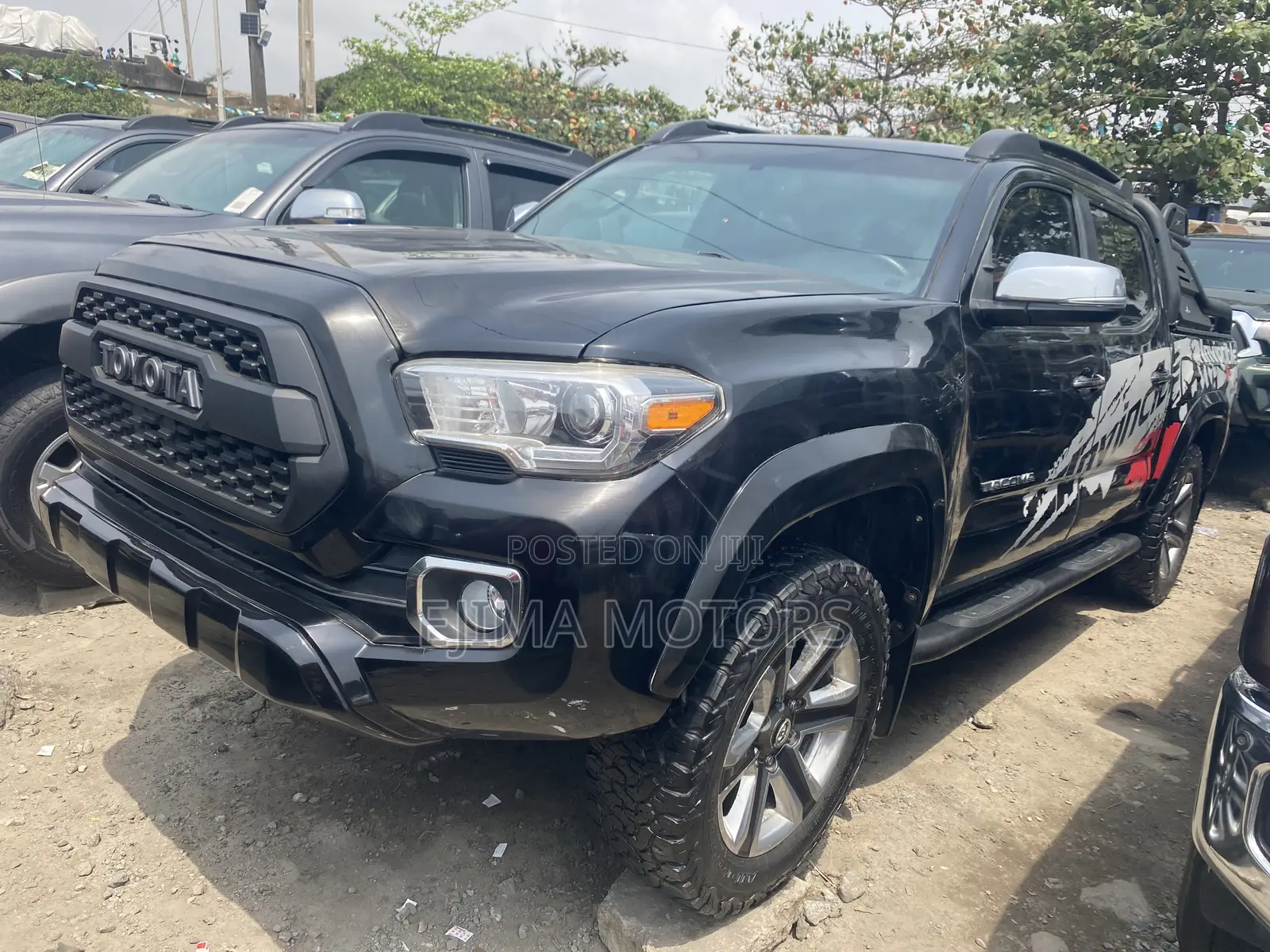 Toyota Tacoma 2018 Black