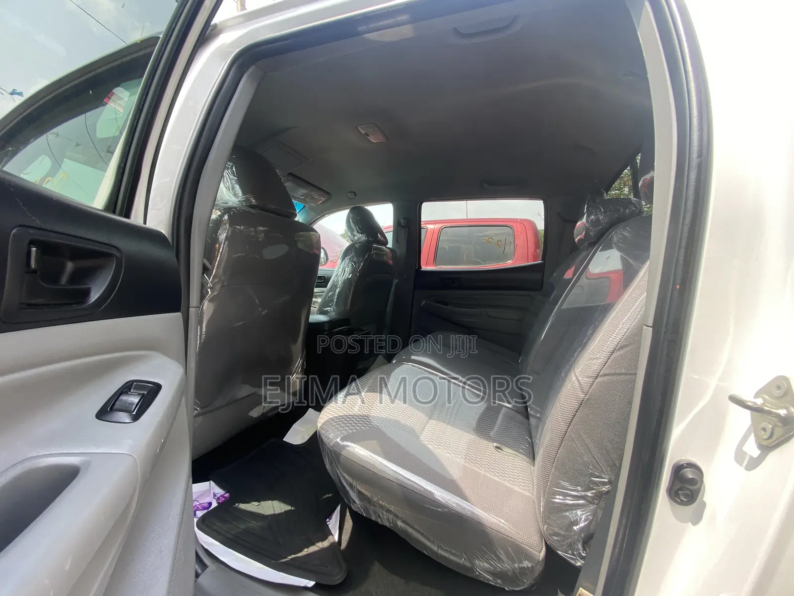 Toyota Tacoma 2015 White