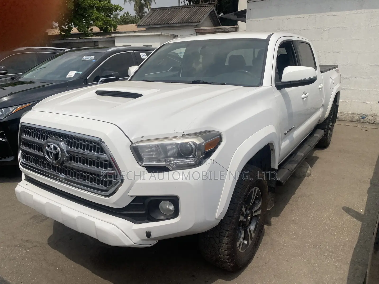 Toyota Tacoma TRD Sport 2017 White