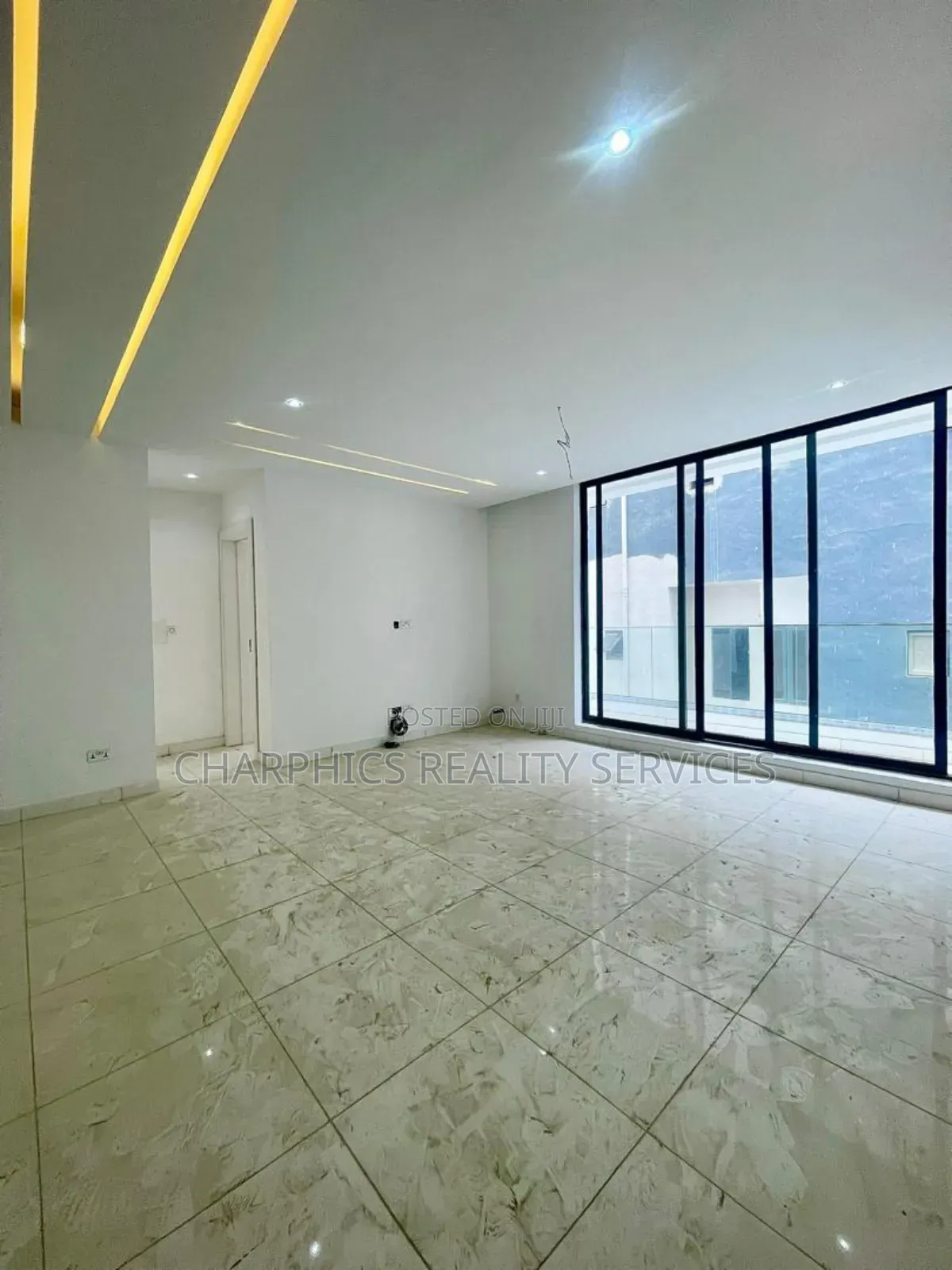 2bdrm Apartment in Ikate for sale