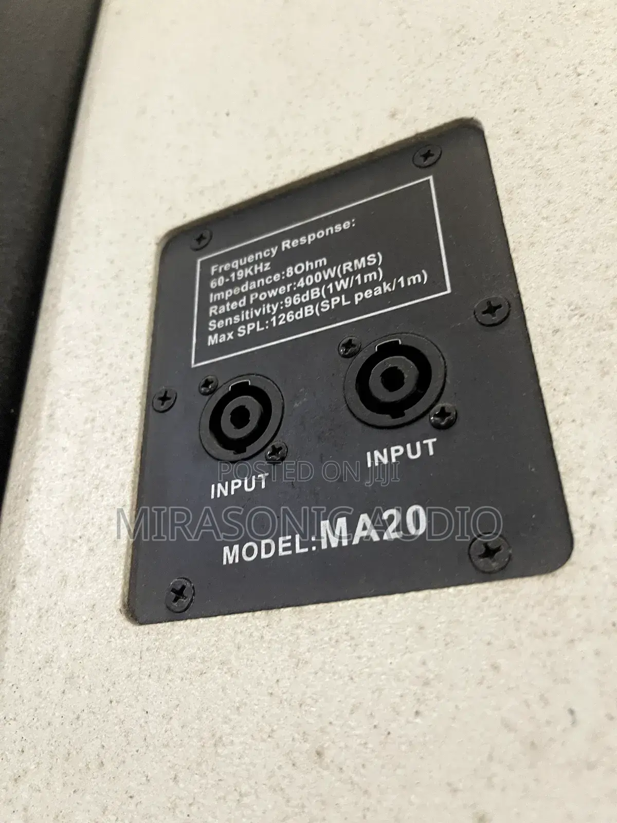 MACKKIE MA20 Hanging Speaker