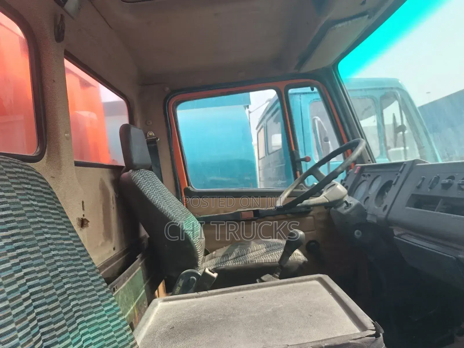 Mercedes Benz 814 Pickup Truck 6bolt