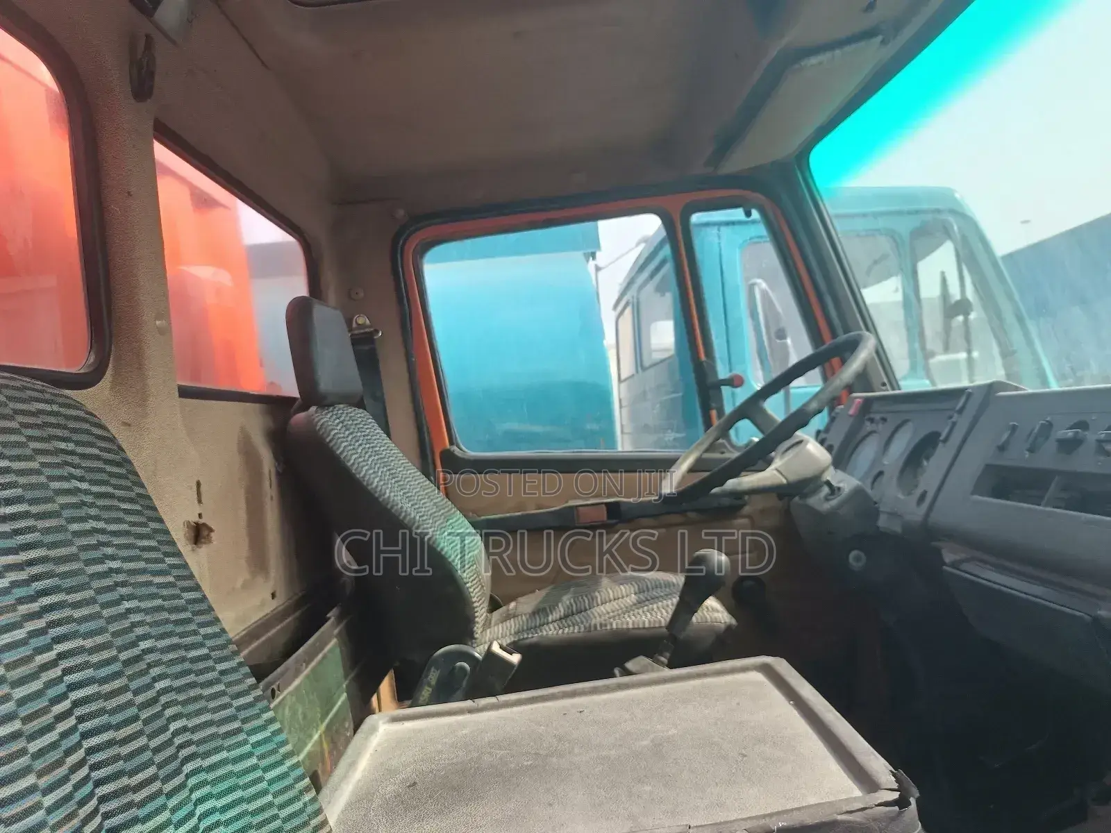 Mercedes Benz 814 Pickup Truck 6bolt