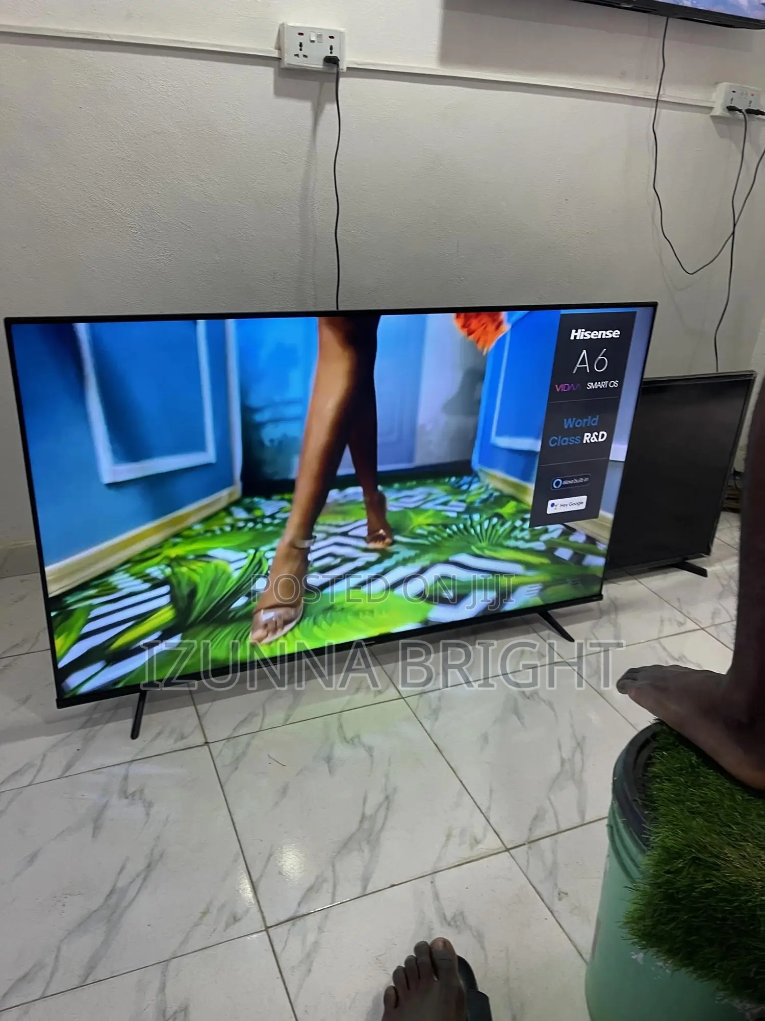 Neatly UK Used Hisense Frameless Full Smart Tv A6 Series