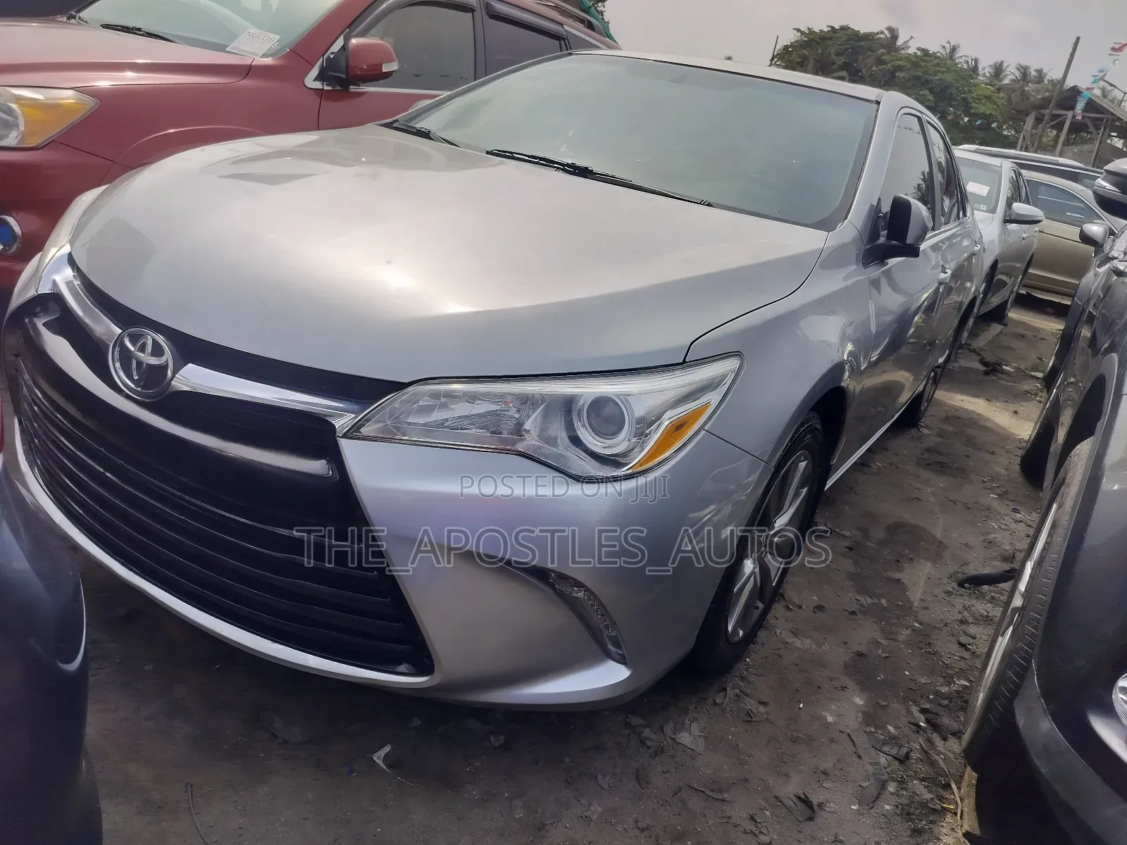 Toyota Camry 2016 Silver