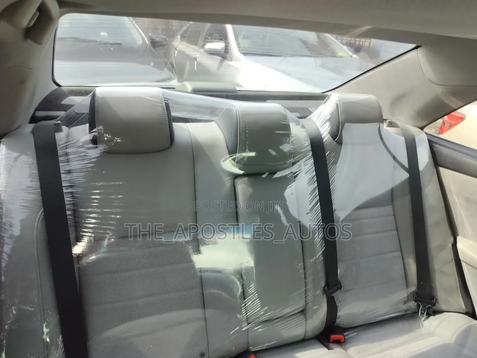 Toyota Camry 2016 Silver